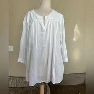 J. Jill White Split V-Neck Tunic Blouse